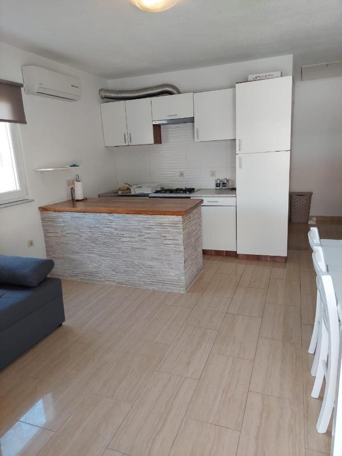 Apartman Vucemil Orebić Exteriör bild