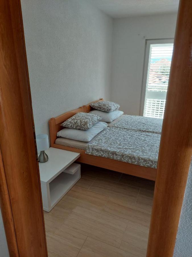 Apartman Vucemil Orebić Exteriör bild