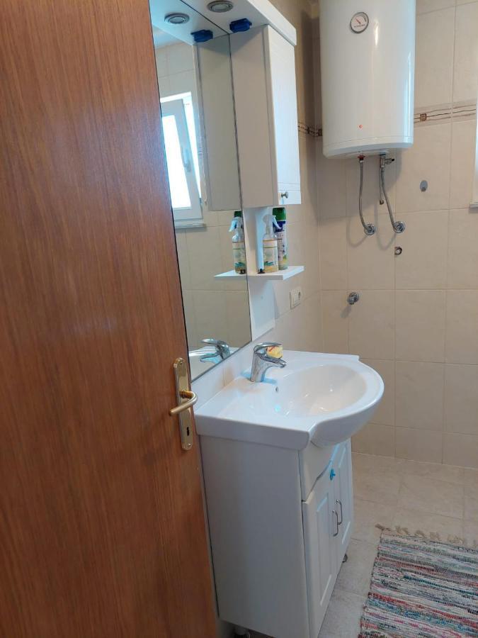 Apartman Vucemil Orebić Exteriör bild