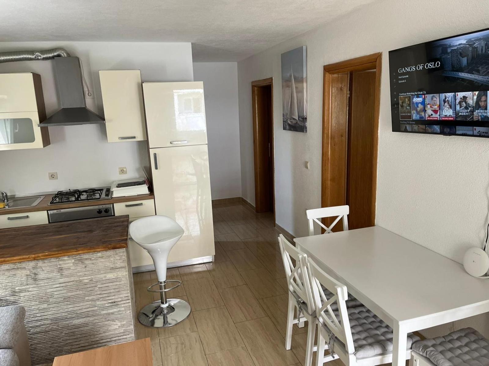 Apartman Vucemil Orebić Exteriör bild